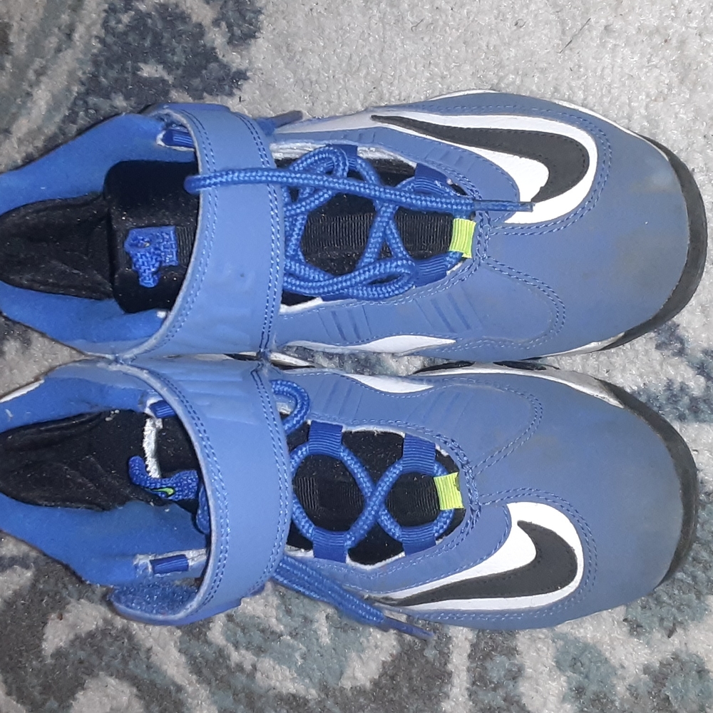 Kid Nike Griffey